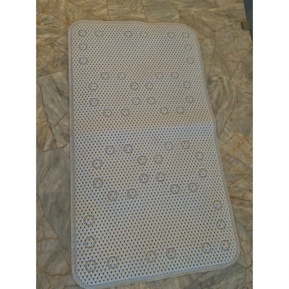 White Non Slip Rubber Bathtub Mat with Suction Cups 27.5x15.5 Rectangle